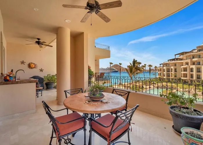 Beachfront Premium Ocean View 5 Star View Holiday home